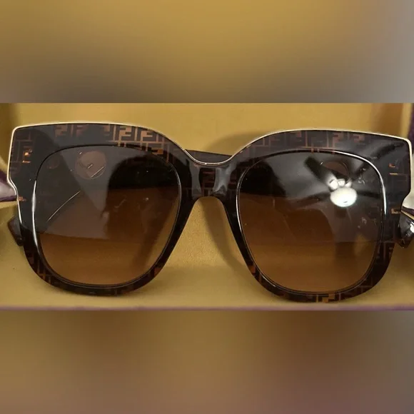 FENDI Havana HOT 🔥 Signature Logo Sunglasses Brown&Gold Open-F 100% Authentic - Picture 3 of 11